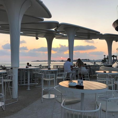 Royal-Seacrest Paphos-Center Vip Apartment Exterior foto