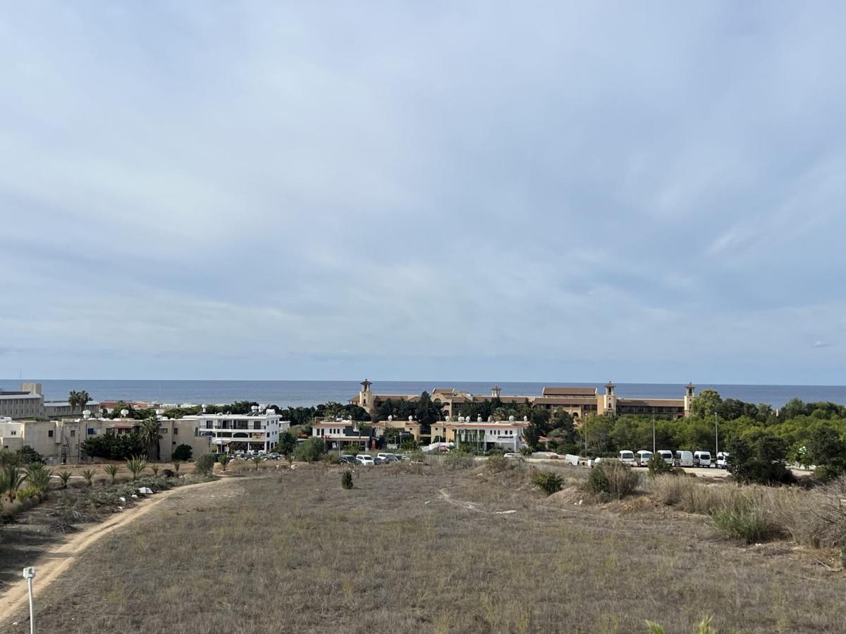 Royal-Seacrest Paphos-Center Vip Apartment Exterior foto